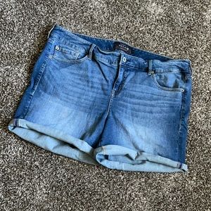 Torrid jean shorts